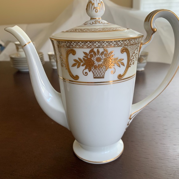 Vintage Noritake Tea Serving Set Japan - Picture 9 of 15